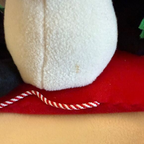 Hallmark snow what fun sledders - Picture 5 of 8